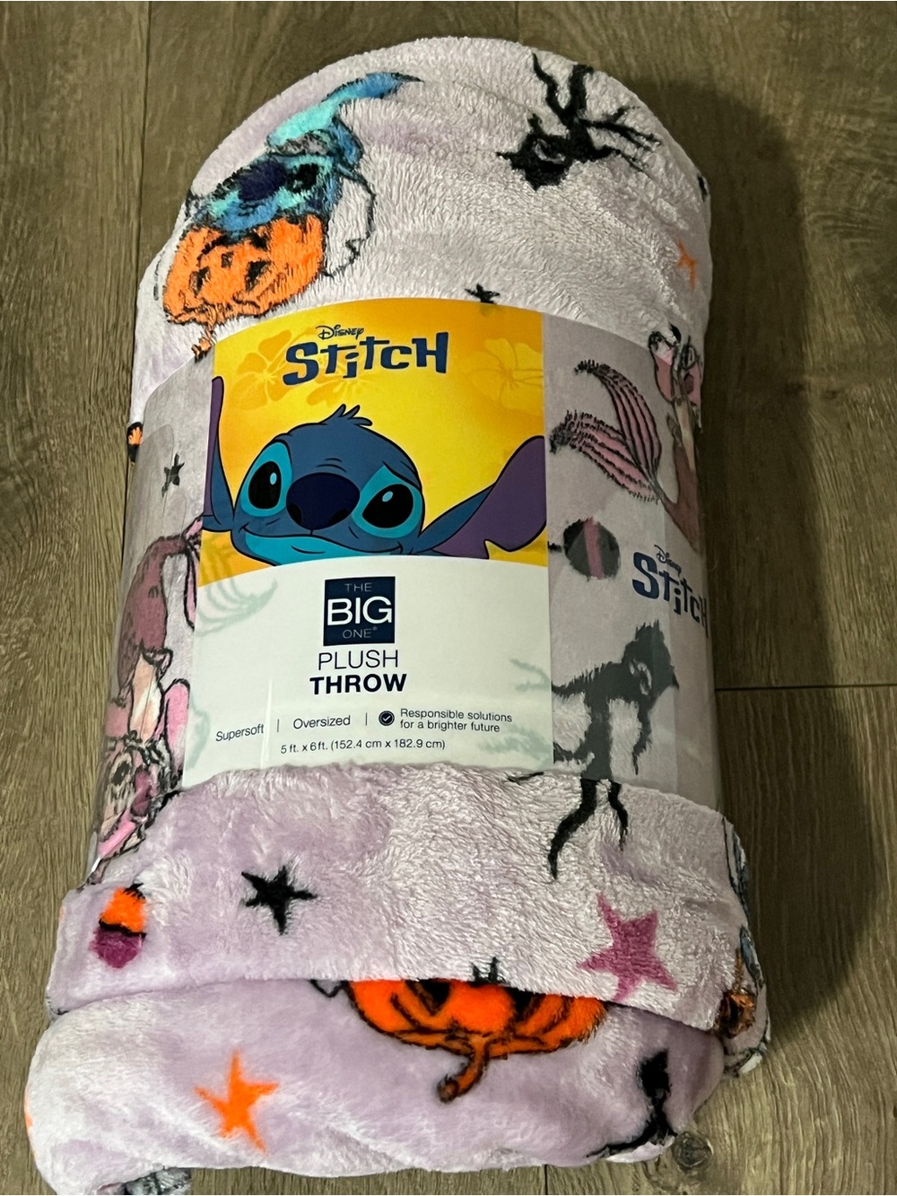 Disney Stitch Halloween Oversized Plush Throw 5ft X 6 Ft. New